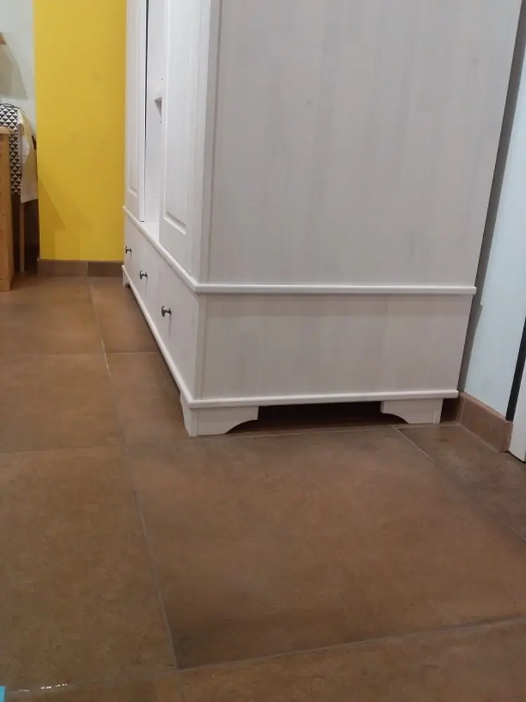 Шкаф Бейли 2-ств с 3 ящиками белый глухими дверцами и открытой секцией с полками белый воск