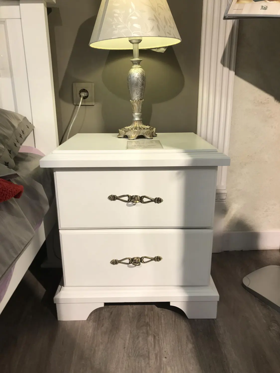 Тумба Брусно прикроватная 1.20.01