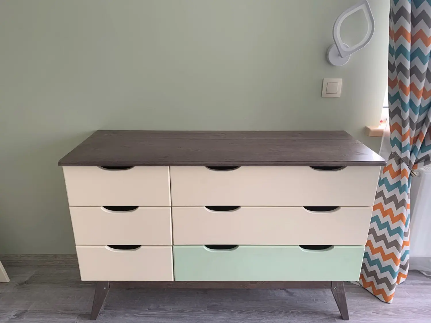 Комод с ящиками массив сосны ТК №16