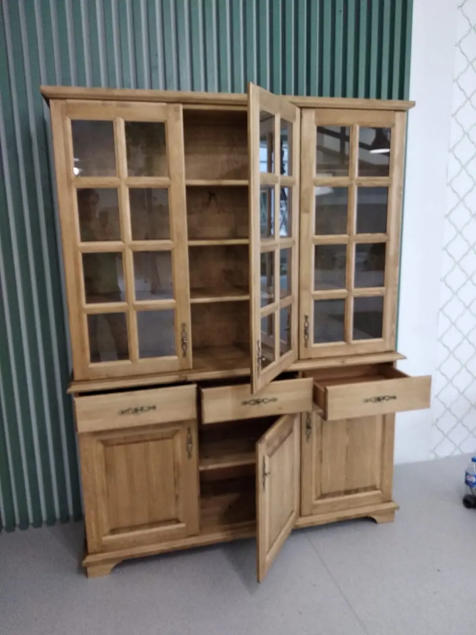 Буфет Брусно 3-х ств. 3.28.02