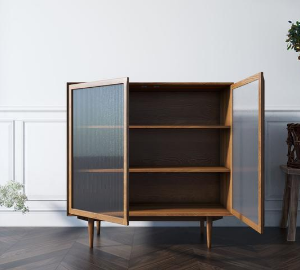 Буфет из дерева "Bruni" с дверками и витражными стеклами