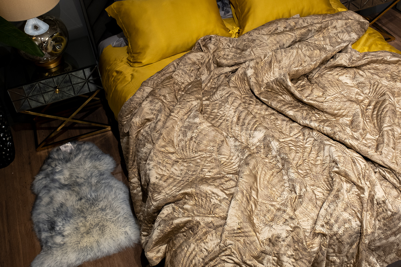 121GD-14605 Покрывало Bromley Brodvey 260*260 со стежкой