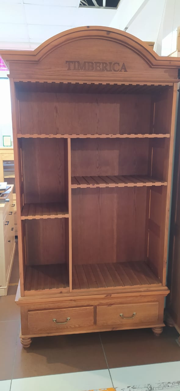 Шкаф из дерева Валенсия (выставочный образец)
