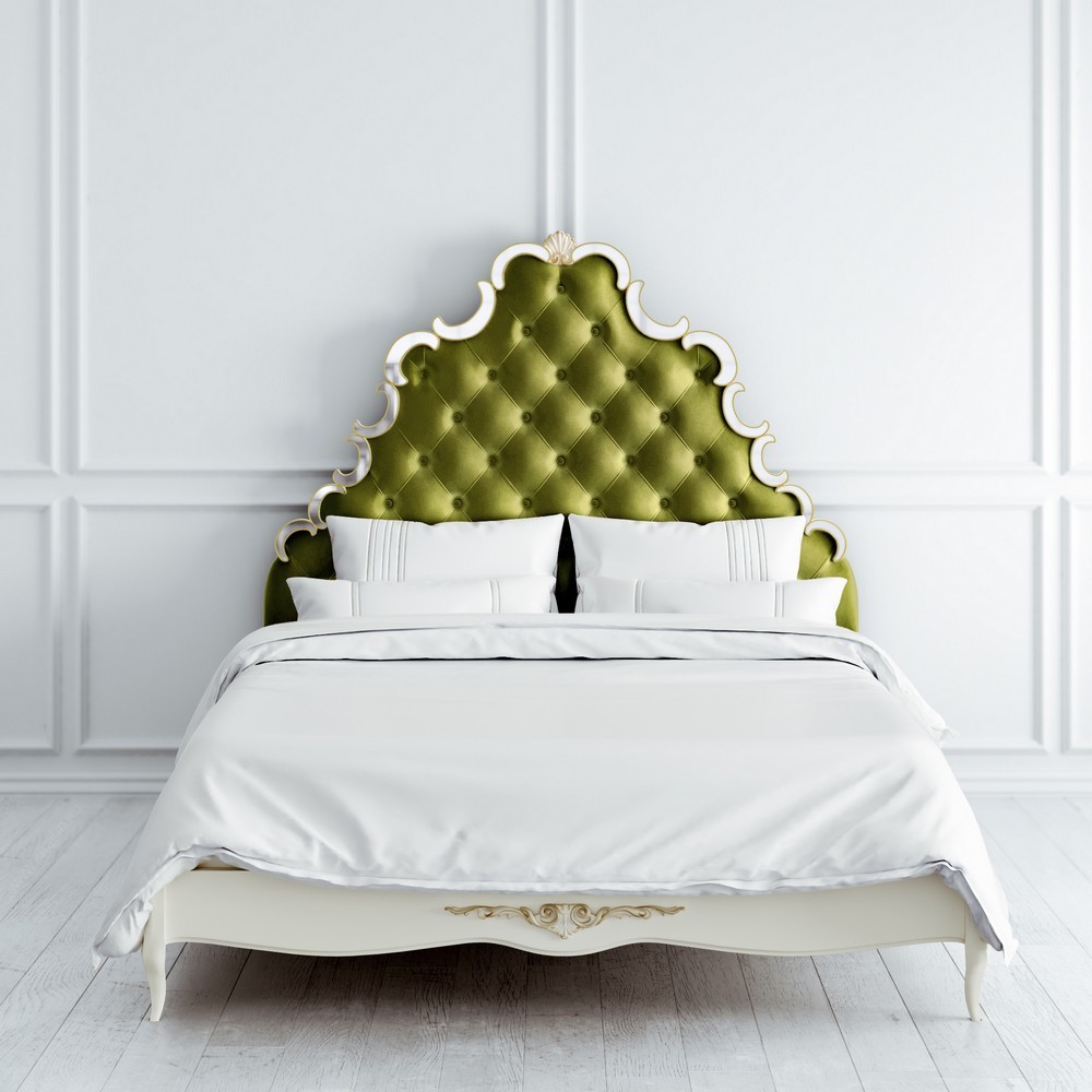 Кровать с мягким изголовьем 160*200 