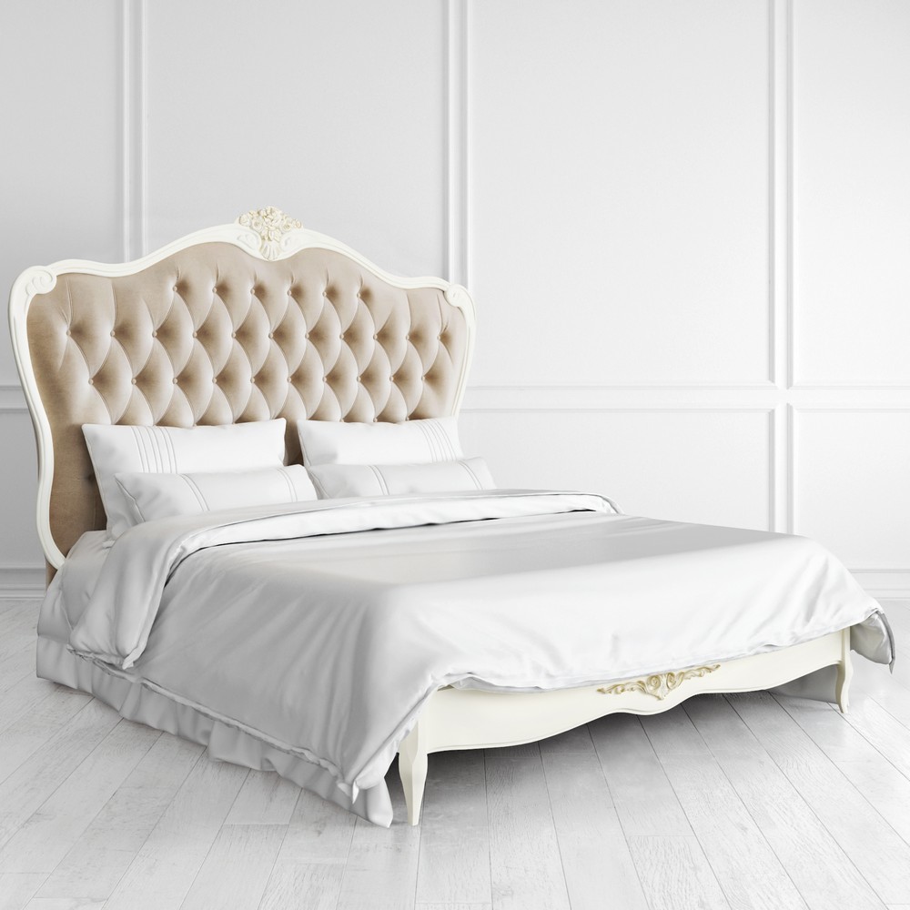 Кровать с мягким изголовьем 160*200 