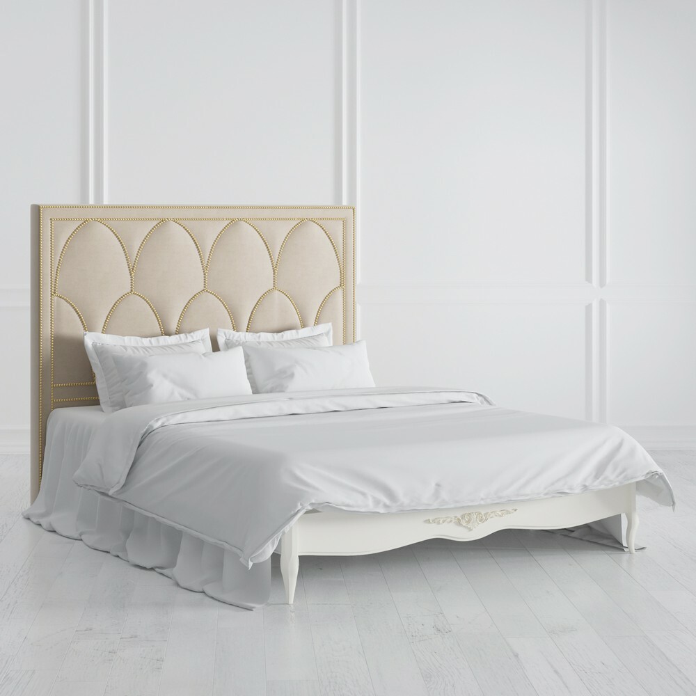 Кровать с мягким изголовьем 160*200 