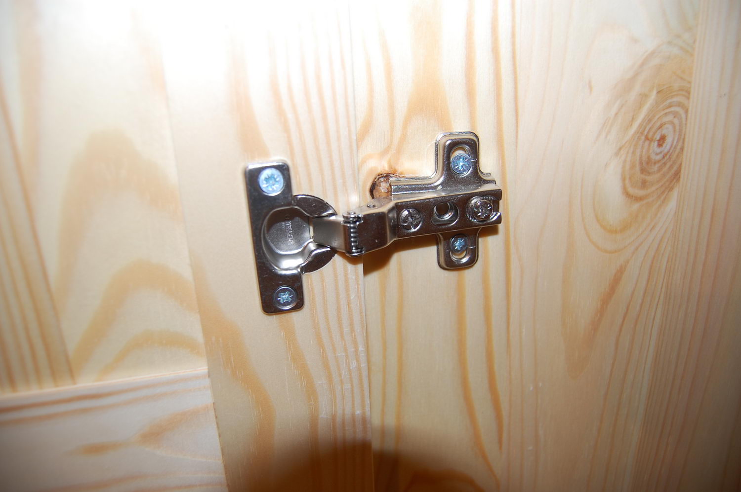 Шкаф Норд 2-х ств комбинированный 142