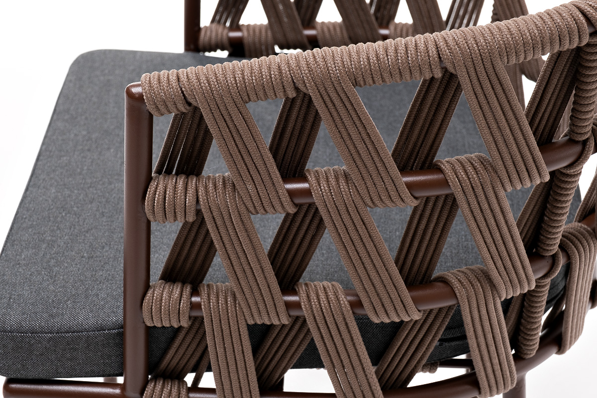 "Диего" стул плетеный из роупа, каркас из стали коричневый (RAL8016) муар, роуп коричневый круглый, ткань серая