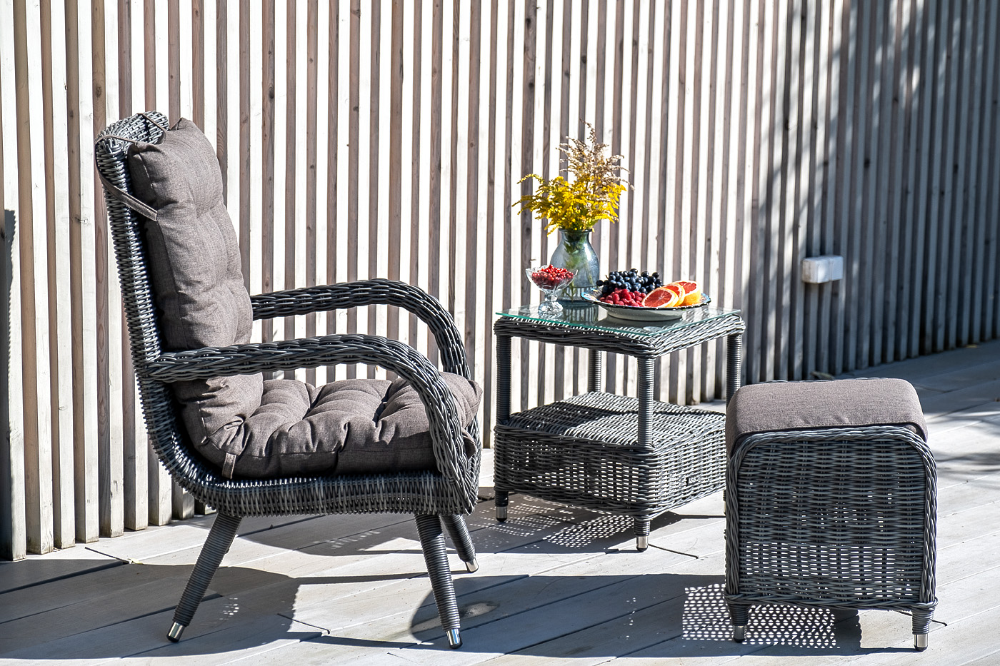 "Таррагона" кресло плетеное с подушками, цвет графит