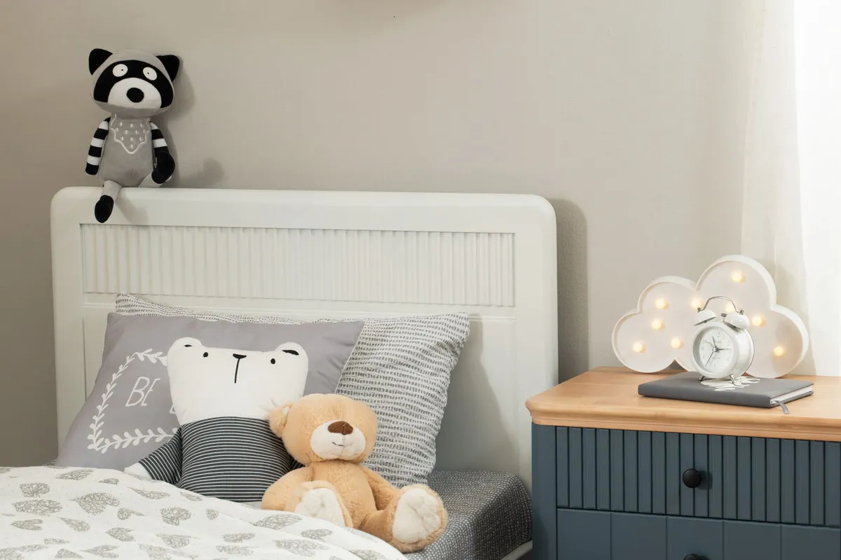 Кровать массив сосны Грета №2 800х1800