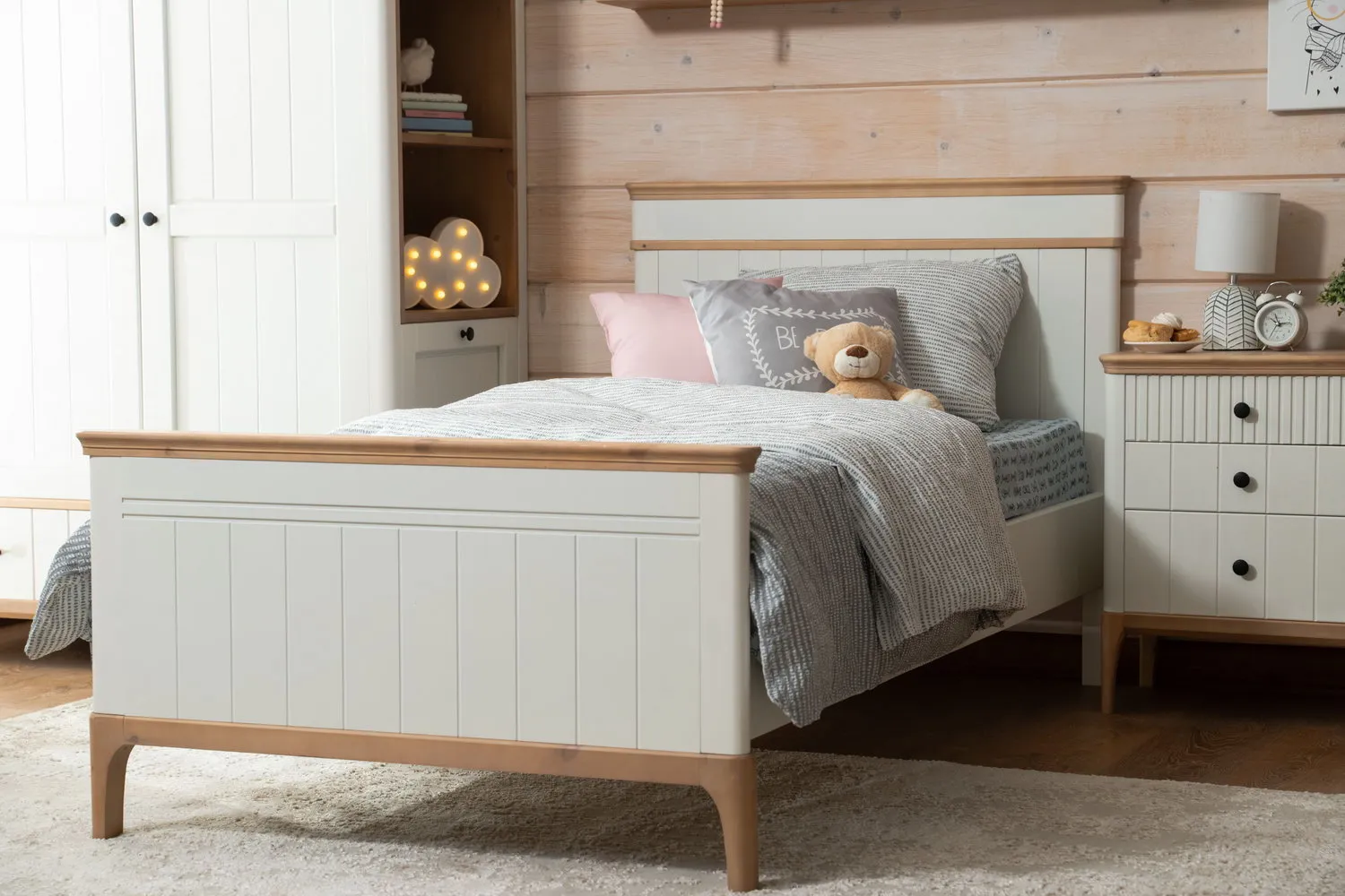 Кровать из дерева Грета №15 900х2000